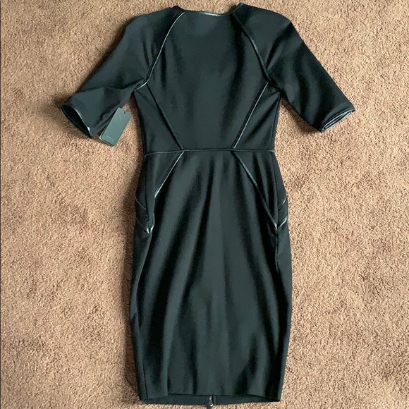 NWT Guess Dorri Zipper Dress, Size 4 - Picture 6 of 9